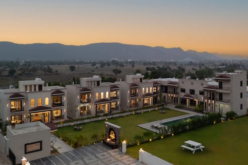 The Grand @ Eleganza Villas – 19 bedroom villa in Jaipur, Rajasthan