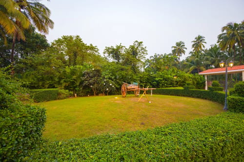 Liora | Exquisite 4-BHK Retreat With Pvt Pool, Garden & Gaming Room – 4 bedroom villa in Alibaug, Maharashtra