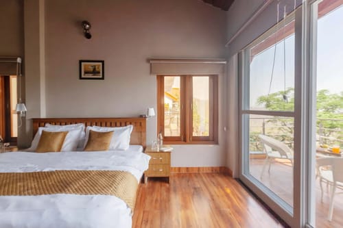 Amara Twilight | Pet-friendly 2-BHK Retreat Near Kainchi Dham With Scenic Views – 2 bedroom villa in Nainital, Uttarakhand