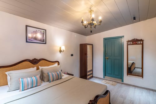 Ivy @ The Emily Chalet – 2 bedroom villa in Nainital, Uttarakhand