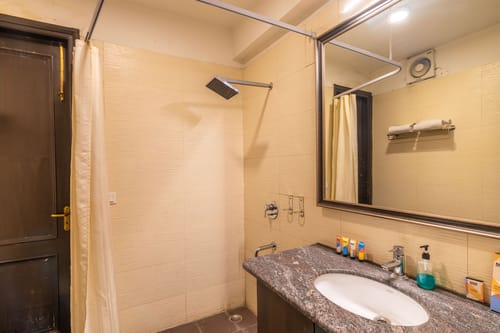 The Manvi Estate – 10 bedroom villa in Delhi-ncr, Delhi