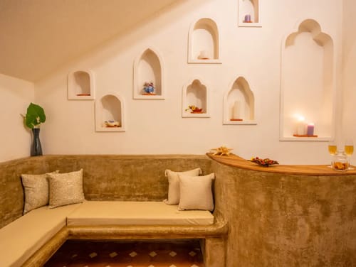 Samukha | Pet-friendly 4-BHK With Private Pool & Garden & Entertainment Lounge