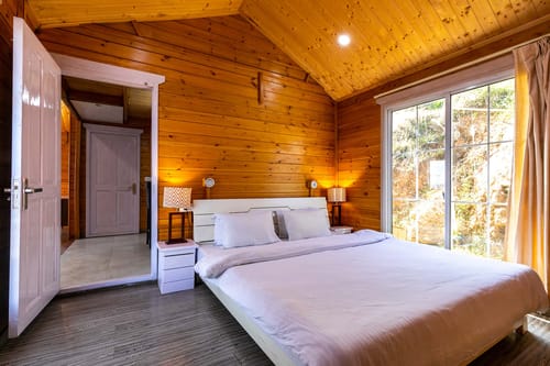 Sara's Chalet One – 3 bedroom villa in Nainital, Uttarakhand