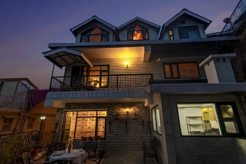 Meridian Oaks Estate | Lounge Areas | Outdoor Area With Hill Views – 1 bedroom villa in Shimla, Himachal Pradesh