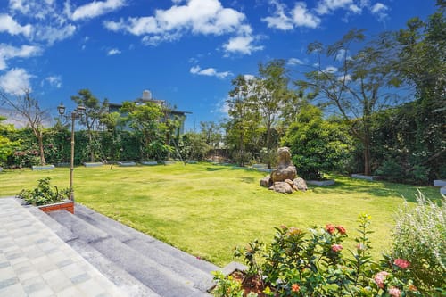 Nimishka Villa | 5-BHK Haven With Pvt Pool, Lavish Garden & Scenic Views – 5 bedroom villa in Lonavala, Maharashtra