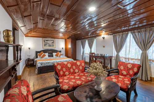 The Hive Cottage Corbett | 2 Room Suite In a Hillside Resort With Restaurant & Outdoor Seating | Ample Parking  – 2 bedroom villa in Nainital, Uttarakhand