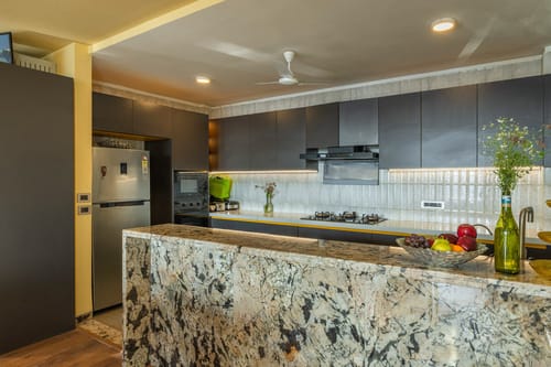 Thelma & Louise  W/ Outdoor Jacuzzi – 6 bedroom villa in Kasauli, Himachal Pradesh