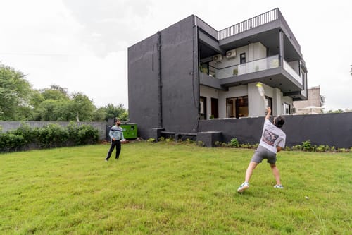 Gardenia | 4-BHK Farmhouse with Private Pool, Game Zone, & Lush Garden – 4 bedroom villa in Delhi Ncr, Delhi