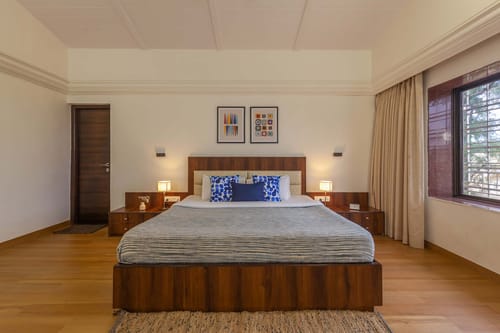 V Square – 5 bedroom villa in Lonavala, Maharashtra