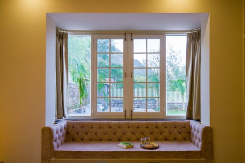 Ramgarh Wild Retreat | Elegant Colonial-Style 2-BHK Villa Amidst the Hills with Private Pool & Garden – 2 bedroom villa in Jaipur, Rajasthan