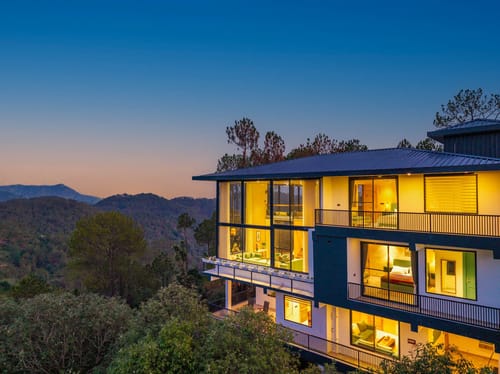 Blossom @ Petal Perch – 4 bedroom villa in Kasauli, Himachal Pradesh
