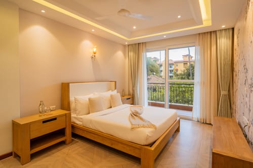 Solace AquaVista | 5-BHK Villa with Private Pool, Lounge Area & Bar