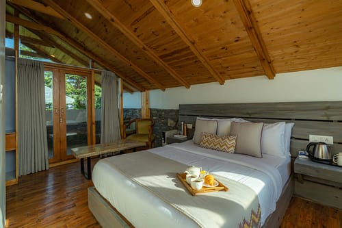 Daafi – 10 bedroom villa in Shimla, Himachal Pradesh