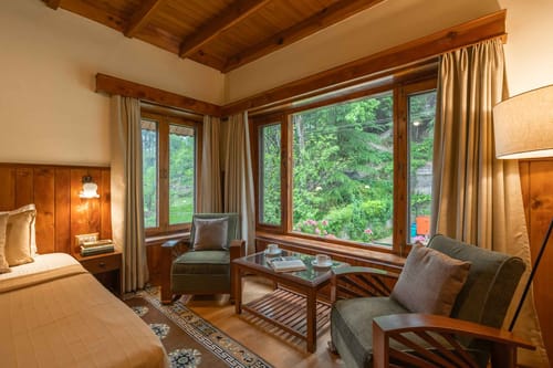 Retreat Cottages – 6 bedroom villa in Manali, Himachal Pradesh