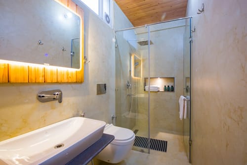 Twin Chalets | 4-BHK  Pet-friendly Escape With Valley-facing lawn, Terrace & 2 Living Rooms – 4 bedroom villa in Nainital, Uttarakhand