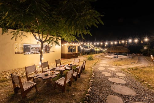 Daik @ Artisanal Heights w/ Jacuzzi and Infinity Pool