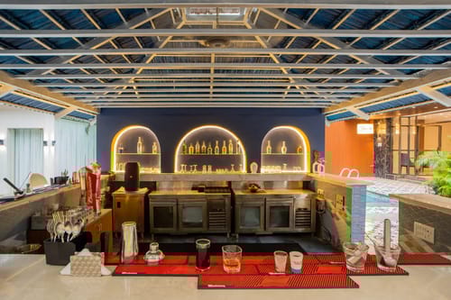 Emperor Ozran | 2-BHK Retreat With Balconies, Restaurant & Bar