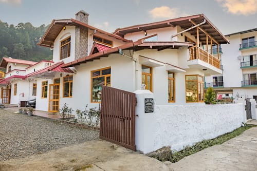 Rose Haven | 3-BHK | Balcony | Proximity To Popular Attractions – 3 bedroom villa in Nainital, Uttarakhand