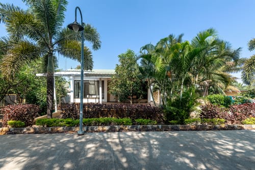Energise Soul Retreat | Pet-friendly 3-BHK With Outdoor Patio | 15 Mins from Trimbakeshwar Jyotirlinga Temple – 3 bedroom villa in Nashik, Maharashtra