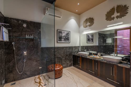 Villa Bali – 4 bedroom villa in New delhi, Delhi