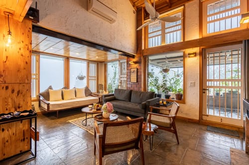 Hydrangea Hill (Entire Estate)