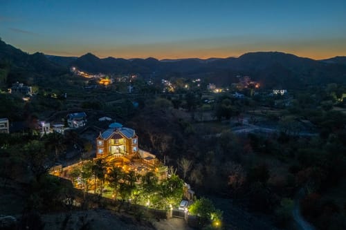Blue Marble – 5 bedroom villa in Udaipur, Rajasthan