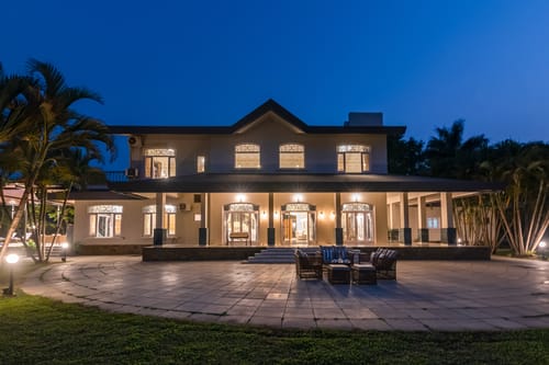 Villa Lumiere – 4 bedroom villa in Lonavala, Maharashtra
