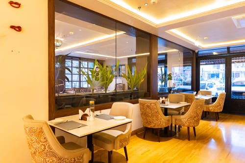 The Naori Boutique Hotel | 1 Suite With Private Balcony, Restaurant and Lounge Space Near Major Attractions