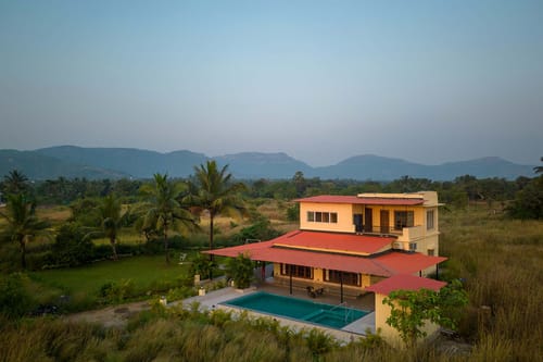 Golden Sunsets – 4 bedroom villa in Alibaug, Maharashtra