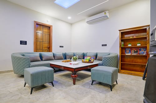 Amaltas | 4 BHK Countryside Hideaway With Pvt Pool, Lush Garden & 360 Aravalli Views