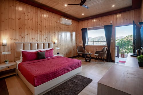 Heather @ Hill Top Heaven – 6 bedroom villa in Lansdowne, Uttarakhand