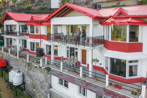 Redwood Cottage - Gagar – 2 bedroom villa in Nainital, Uttarakhand