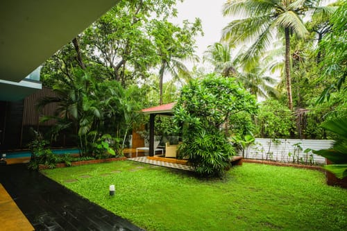 Dahlia | Tropical 4-BHK Villa With Private Pool, Gazebo, Garden | Near Baga & Calangute Beaches – 4 bedroom villa in North Goa, Goa