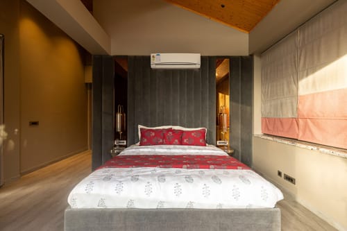 Thelma & Louise  W/ Outdoor Jacuzzi – 6 bedroom villa in Kasauli, Himachal Pradesh