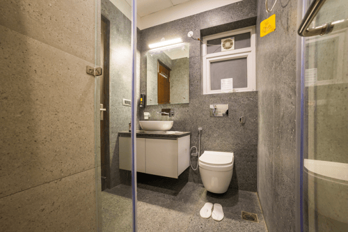 Cliff Vallis | Hill View 3-BHK Apartment with Balcony & Common Play Zone – 3 bedroom villa in Shimla, Himachal Pradesh