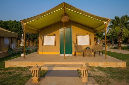 Kaimalgarh Aravalli Estate – 5 bedroom villa in New delhi, Delhi