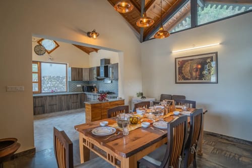 Wood Sparrow – 4 bedroom villa in Bhimtal, Uttarakhand