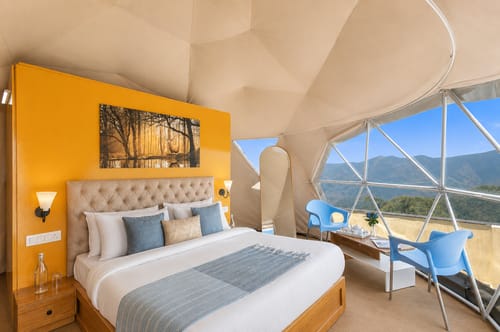 Snowdrop Glamps | Pet-Friendly Dome Cottage with a Common Terrace & 270° Mountain Views | Near Mall Road, Popular Cafés & Landmarks – 1 bedroom villa in Mussoorie, Uttarakhand