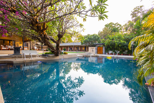 Lush Villa | 6-BHK Pet-Friendly Villa with Pool, Jacuzzi, Gazebo & Garden – 6 bedroom villa in Igatpuri, Maharashtra