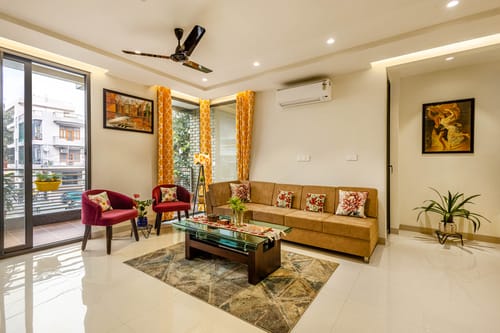 Sundale Apartment – 3 bedroom villa in Varanasi, Uttar Pradesh