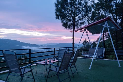 Villa Woodside Meadows W/ Breakfast – 3 bedroom villa in Kasauli, Himachal Pradesh