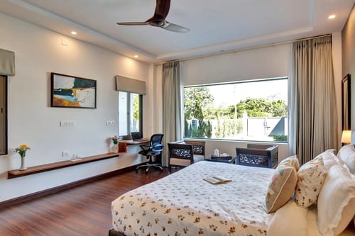 Horizon | 5-BHK Pet-friendly Retreat With Private Pool, Bar & Garden – 5 bedroom villa in Udaipur, Rajasthan