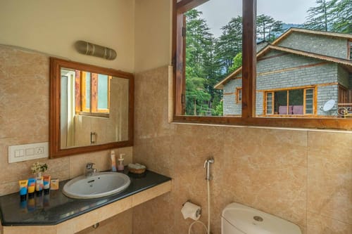 Retreat Cottages – 6 bedroom villa in Manali, Himachal Pradesh