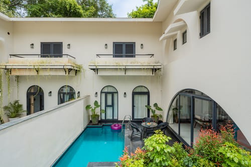 BellaVie | 3-BHK Villa With Private Pool & TV Lounge Area In A Gated Complex – 3 bedroom villa in North Goa, Goa