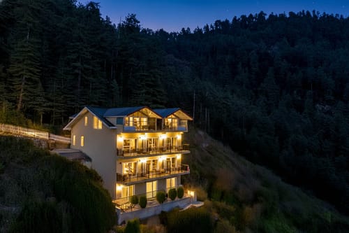 Celeste @ Ved Vilas – 6 bedroom villa in Shimla, Himachal Pradesh