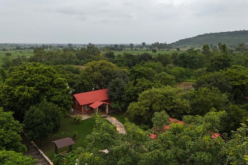 Bairagarh Living – 5 bedroom villa in Shivpuri, Madhya Pradesh