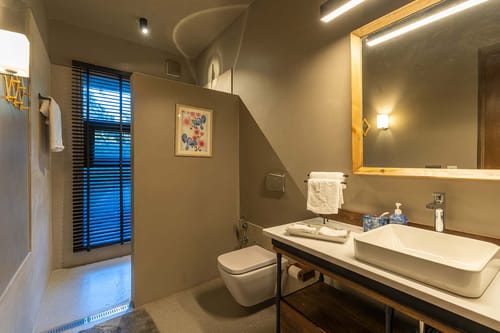Sukh @ Nivriti W/ Heated Outdoor Pool – 3 bedroom villa in Kasauli, Himachal Pradesh