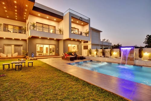 Horizon | 5-BHK Pet-friendly Retreat With Private Pool, Bar & Garden – 5 bedroom villa in Udaipur, Rajasthan