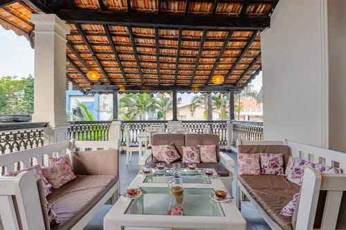 Casa Boa Vida | Luxe 4-BHK Villa Near Candolim Beach With Private Pool, Terrace & Bar – 4 bedroom villa in North Goa, Goa