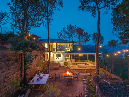 Blossom @ Petal Perch – 4 bedroom villa in Kasauli, Himachal Pradesh